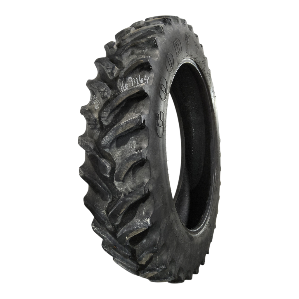 14.9R46 Goodyear Farm Dyna Torque Radial R-1 142A8 65%