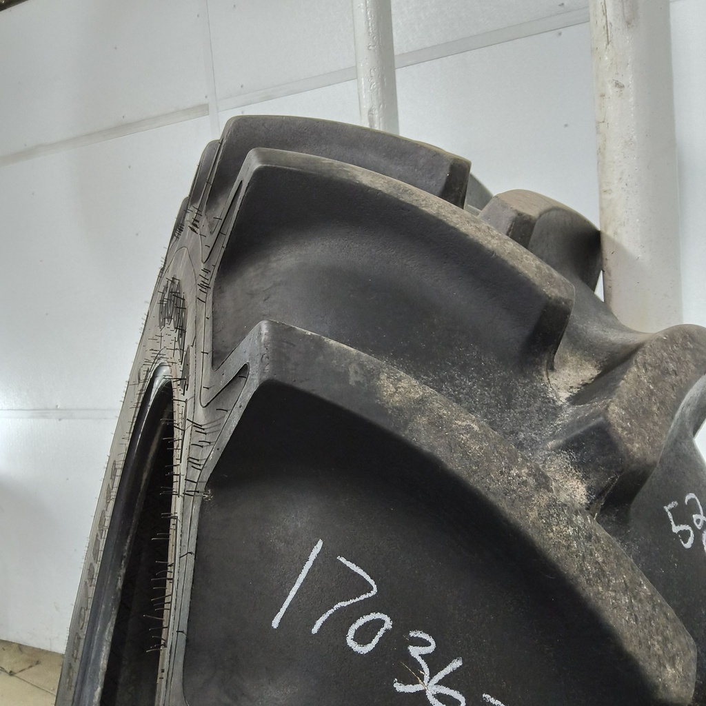 520/85R42 Goodyear Farm Optitrac R-1W 162D 85%