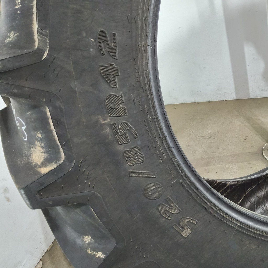 520/85R42 Goodyear Farm Optitrac R-1W 162D 85%