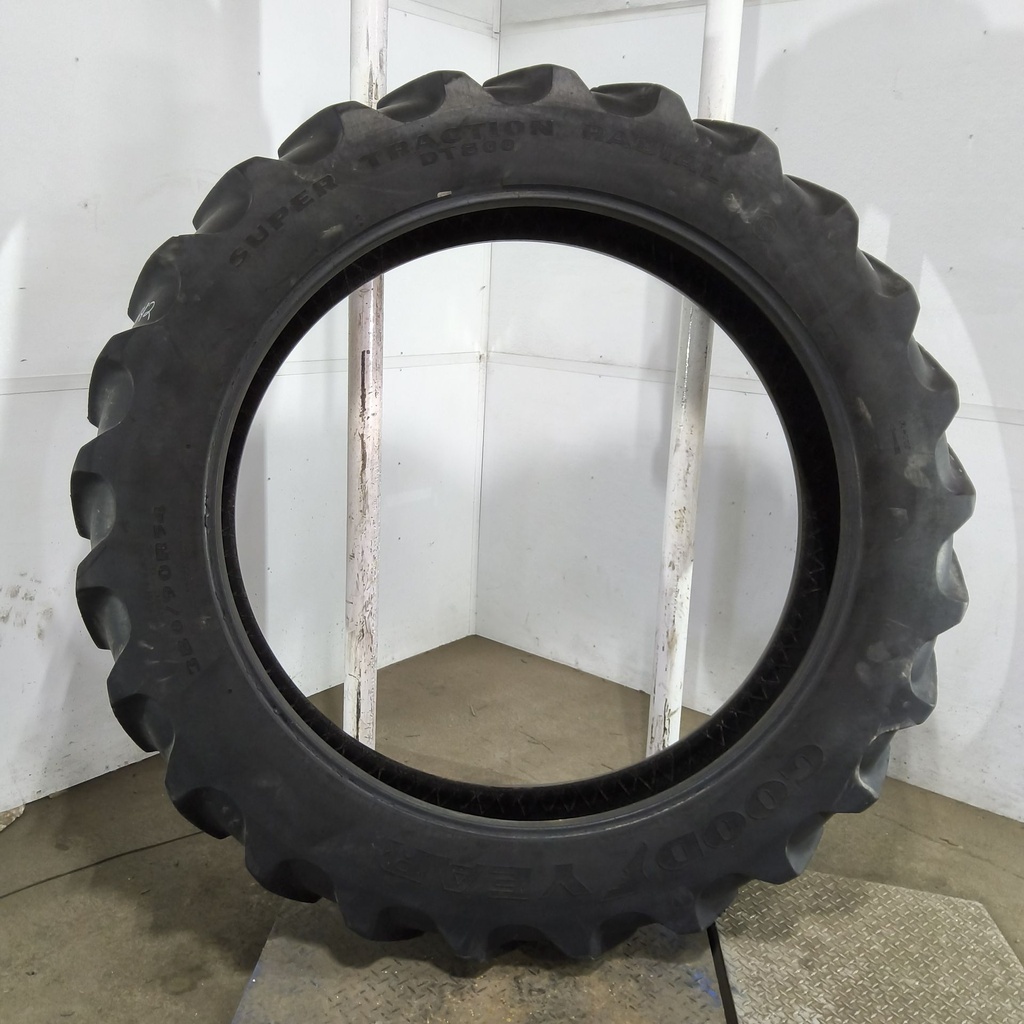 380/90R54 Goodyear Farm DT800 Super Traction R-1W 152B 55%