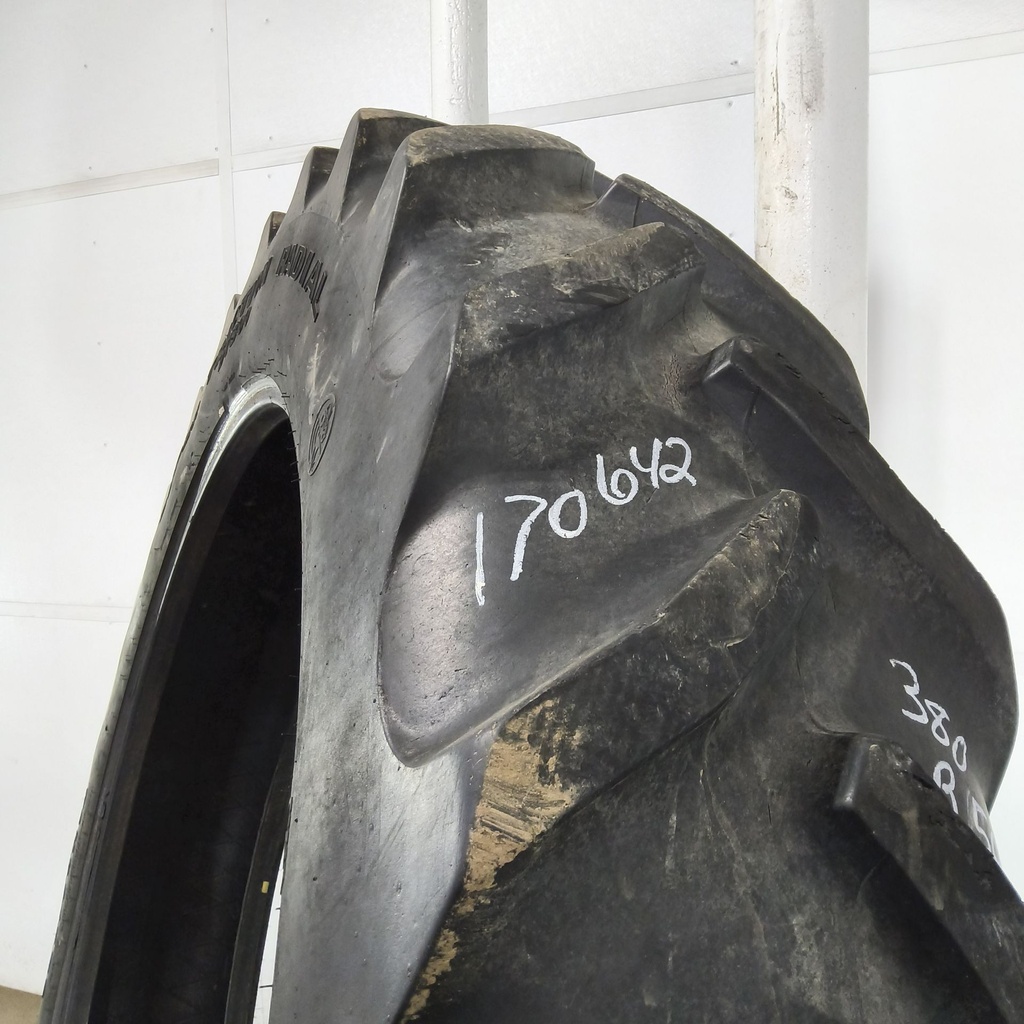 380/90R54 Goodyear Farm DT800 Super Traction R-1W 152B 55%