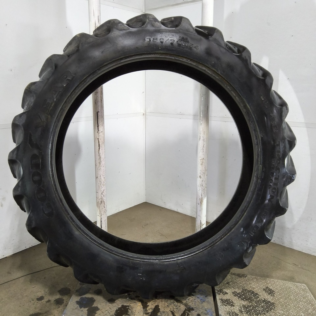 380/90R54 Goodyear Farm DT800 Super Traction R-1W 152B 65%