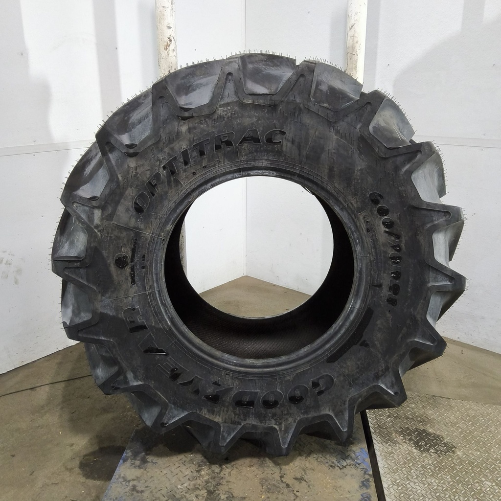 600/70R28 Goodyear Farm Optitrac R-1W 161D 99%