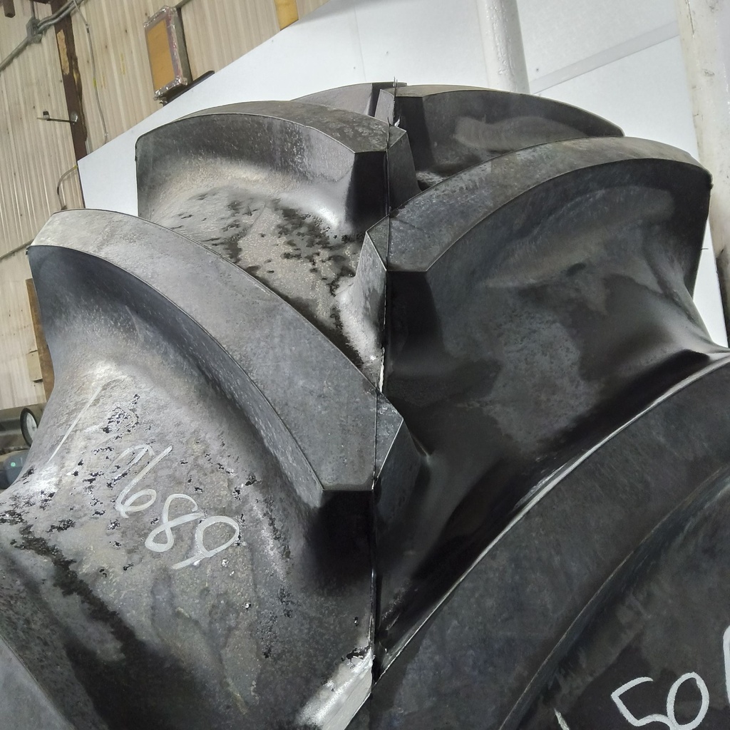 650/85R38 Goodyear Farm Optitrac R-1W 173D 99%