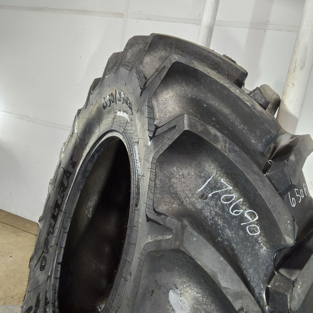 650/85R38 Goodyear Farm Optitrac R-1W 173D 99%