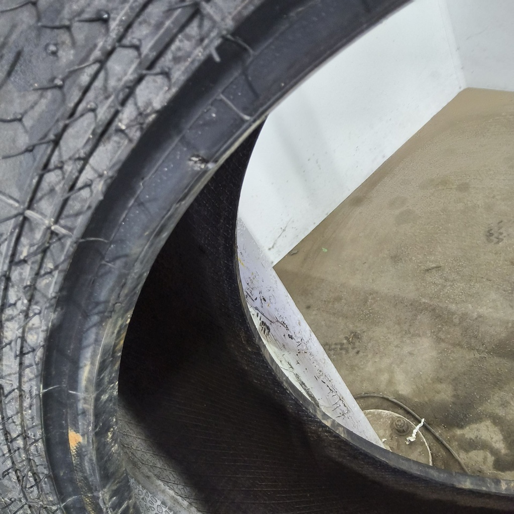 16.9-28 Goodyear Farm IT525 R-4 F (12 Ply), 99%