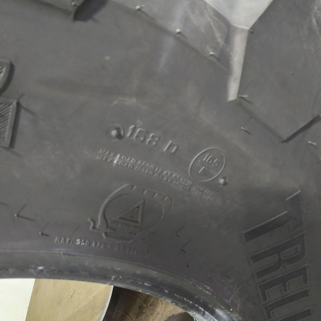 VF650/60R34 Trelleborg TM1000 Progressive Traction R-1W 168D 99%