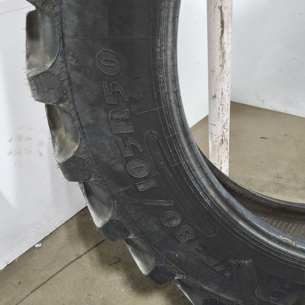 VF380/105R50 Goodyear Farm Ultra Sprayer R-1 179D 99%