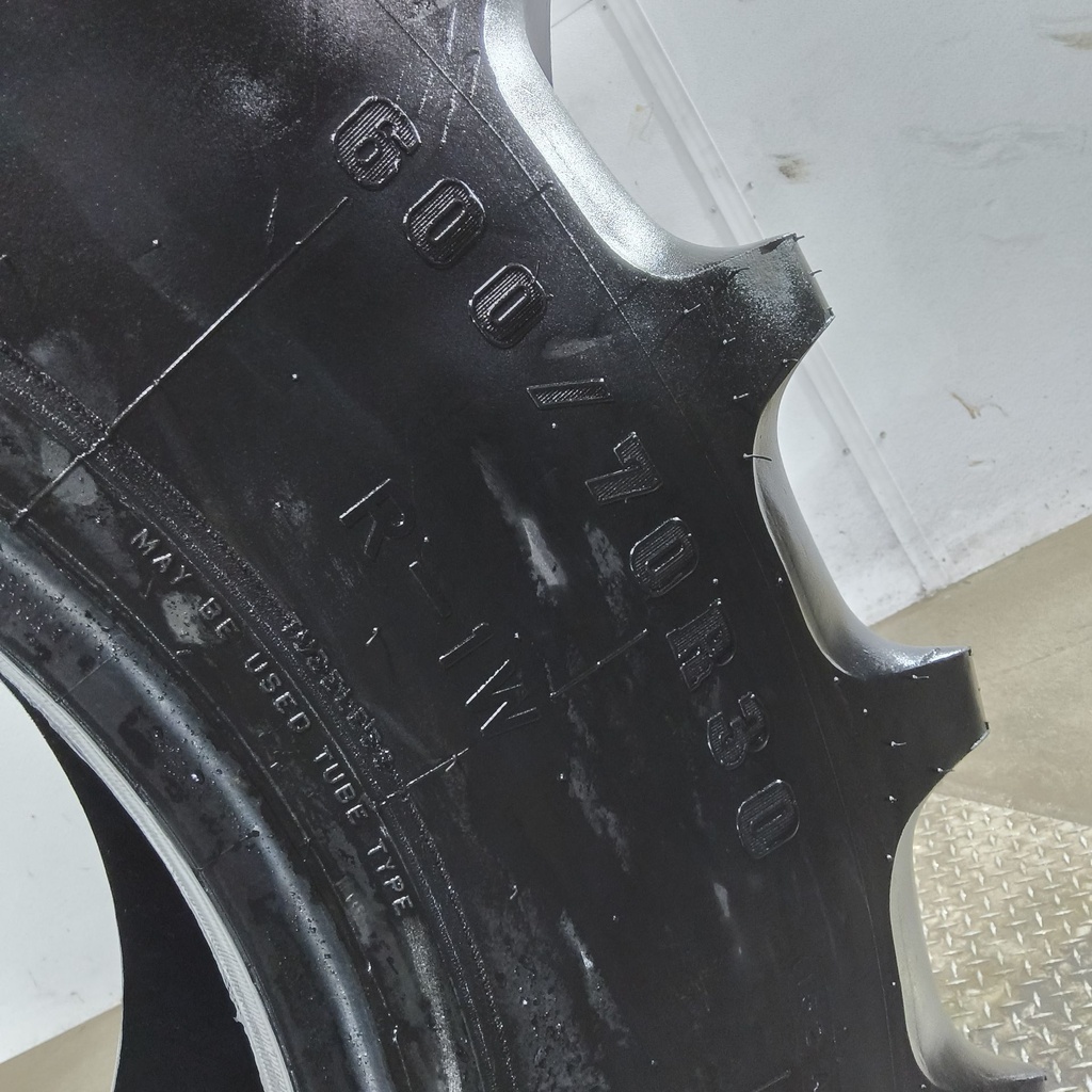 600/70R30 Firestone Radial All Traction DT R-1W 152B 90%