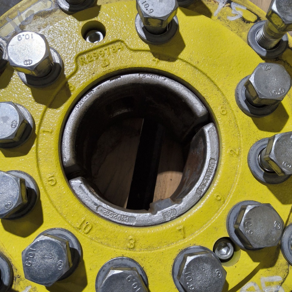 10-Hole Wedg-Lok OE Style, 4.72" (120.02mm) axle, John Deere Yellow