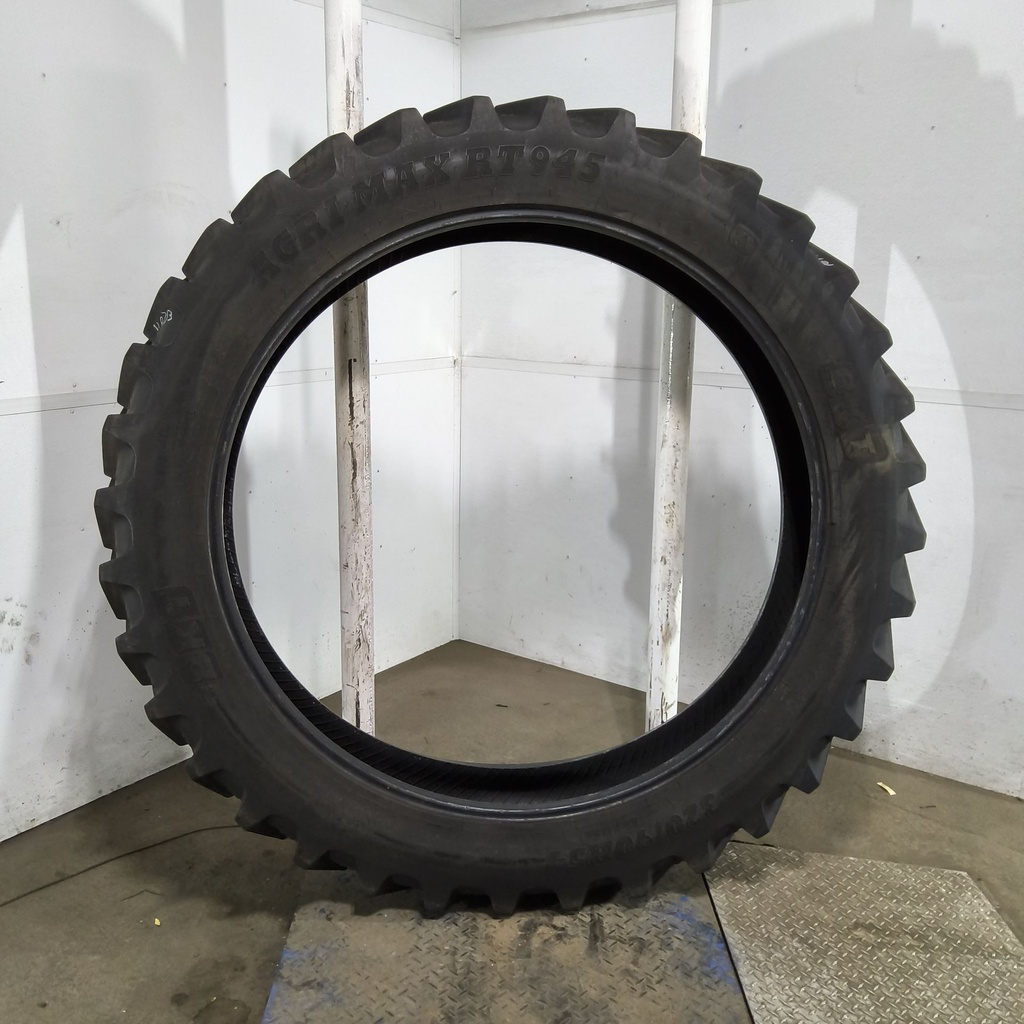320/90R54 BKT Tires Agrimax RT 945 R-1W 156B 85%