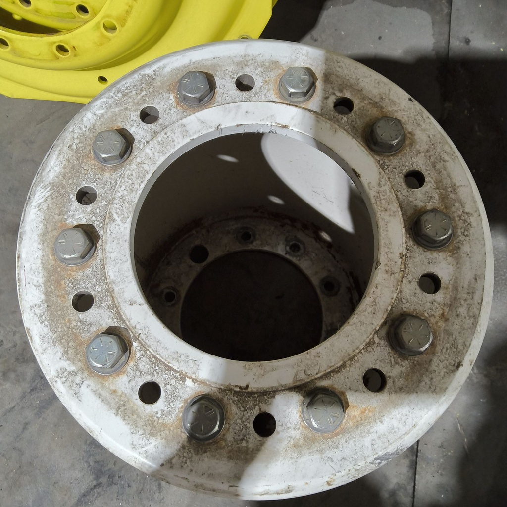 10-Hole 21.5"L FWD Spacer, Ford / New Holland White