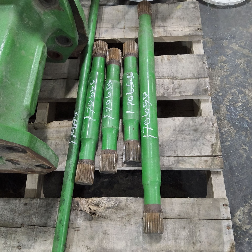 15.75"L Combine Frame Extension for Combine "S" Series ("D"22/22 spline drive shafts), John Deere, John Deere Green