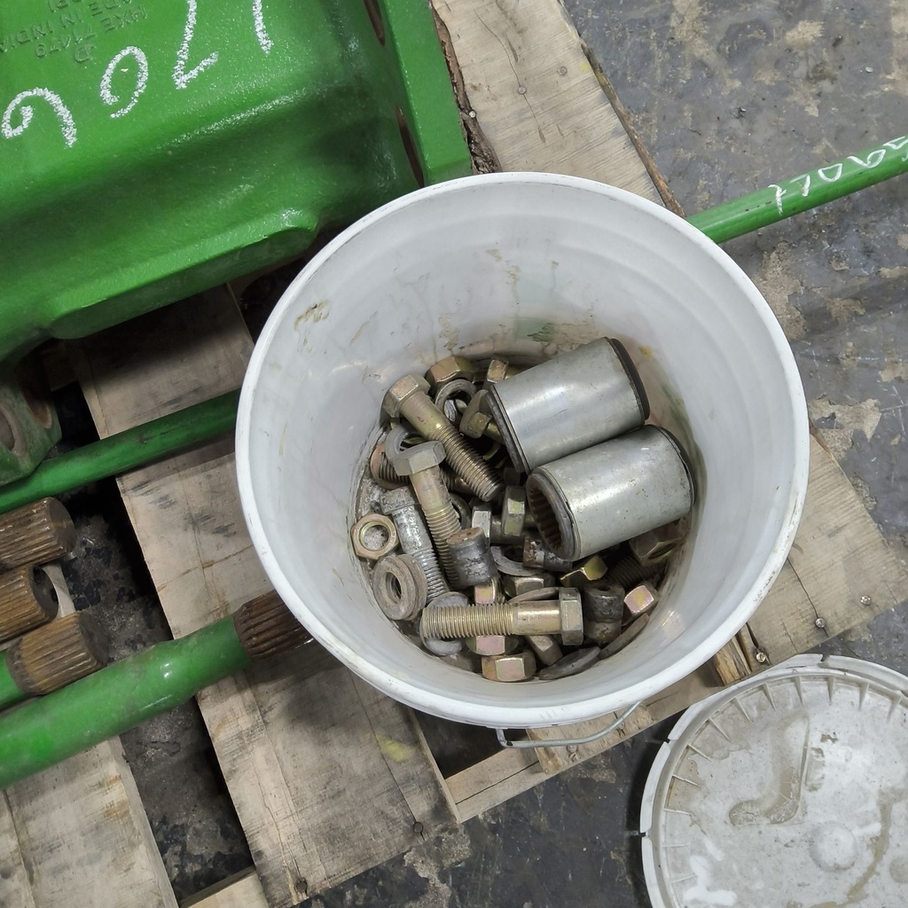 15.75"L Combine Frame Extension for Combine "S" Series ("D"22/22 spline drive shafts), John Deere, John Deere Green