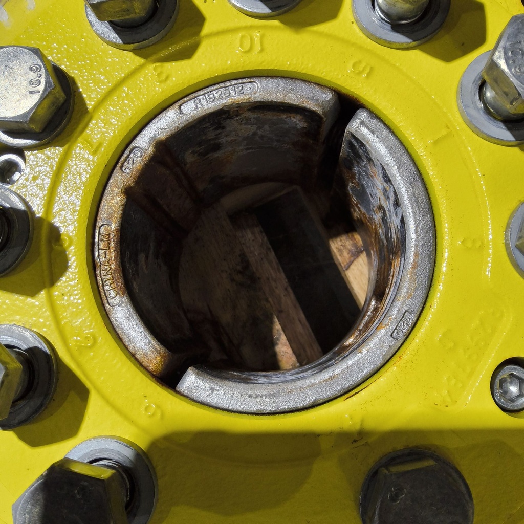 10-Hole Wedg-Lok OE Style, 4.72" (120.02mm) axle, John Deere Yellow