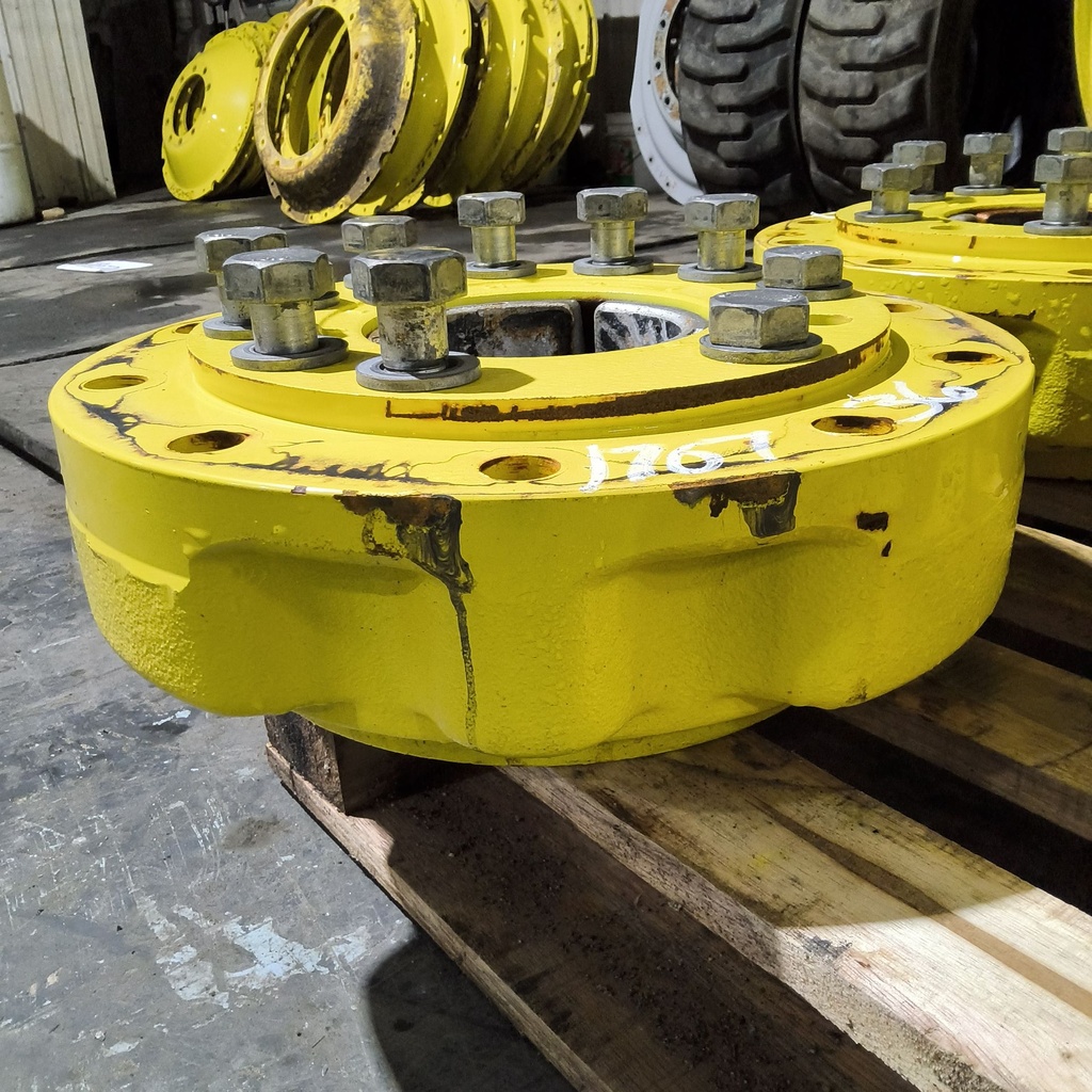 10-Hole Wedg-Lok OE Style, 4.72" (120.02mm) axle, John Deere Yellow