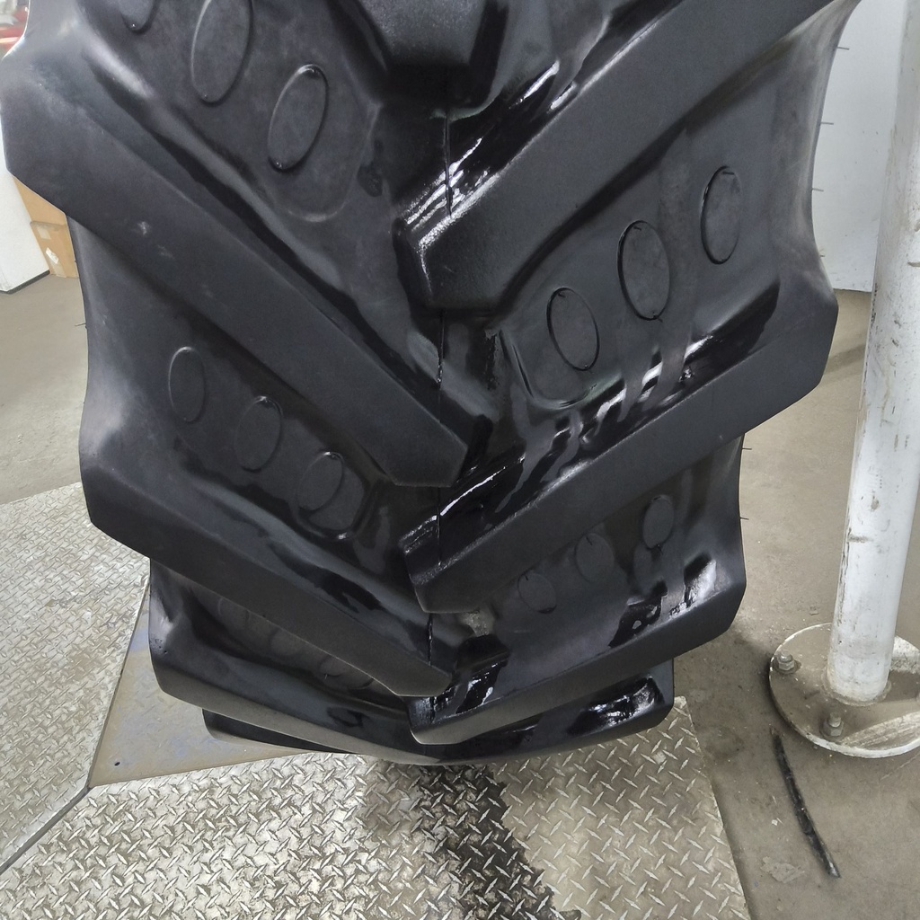 520/85R46 BKT Tires Agrimax RT 855 R-1W 158A8 65%