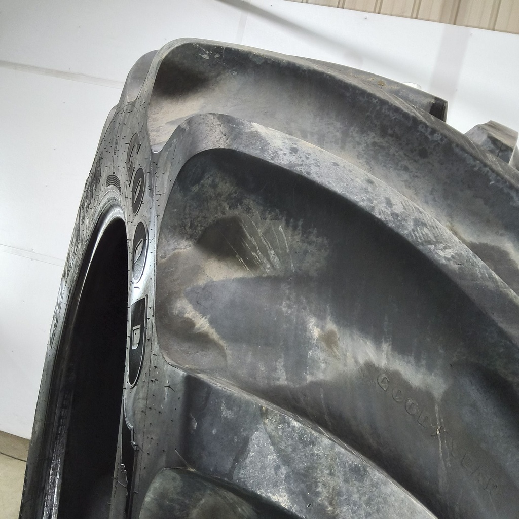 LSW1250/35R46 Goodyear Farm Custom Flo Grip R-2 202B 85%