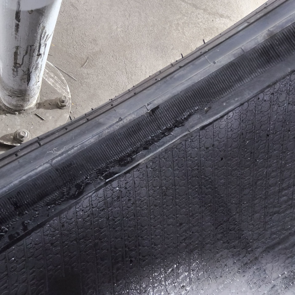 LSW1250/35R46 Goodyear Farm Custom Flo Grip R-2 202B 85%