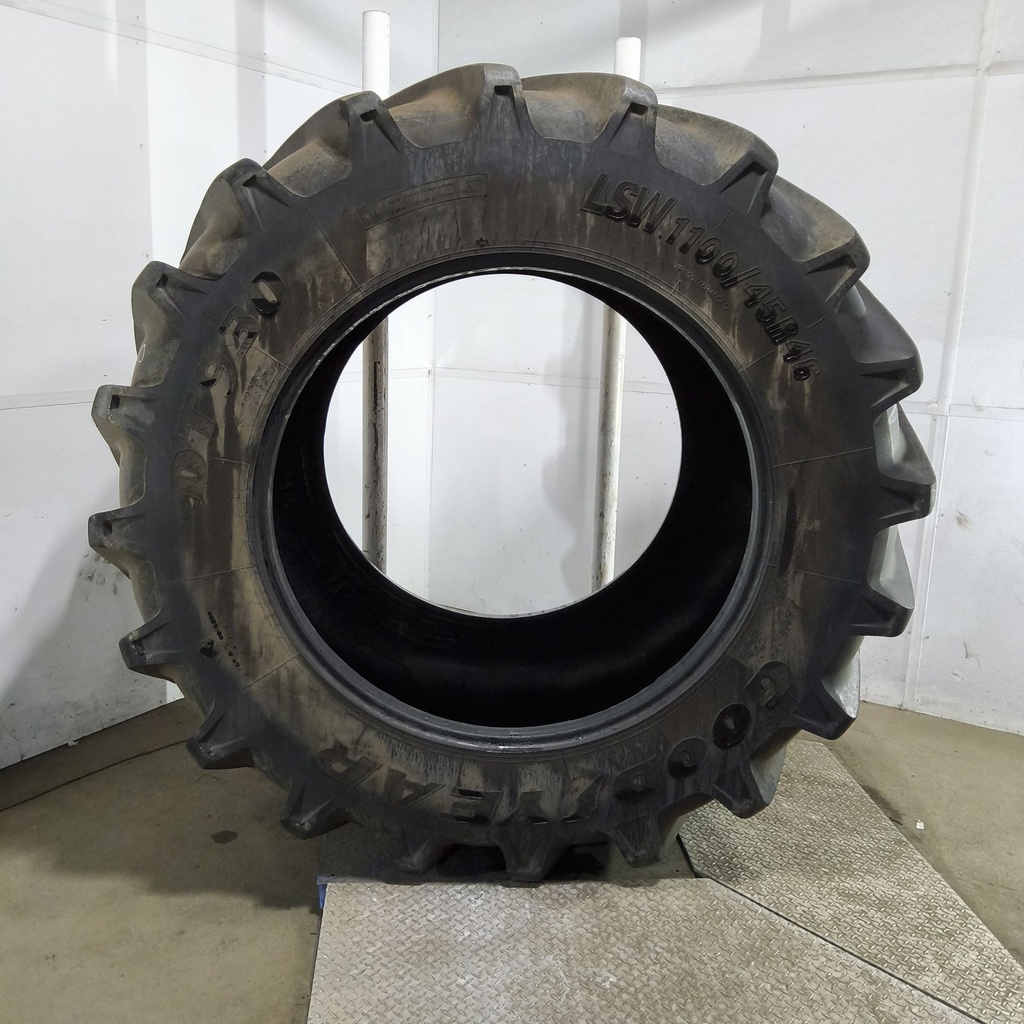 LSW1100/45R46 Goodyear Farm DT930 R-1W 181D 90%