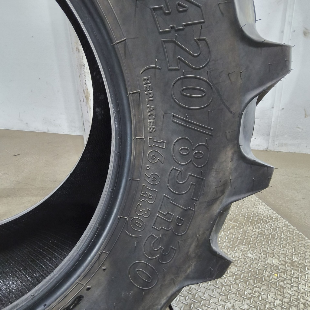 420/85R30 BKT Tires Agrimax RT 855 R-1W 140A8 99%