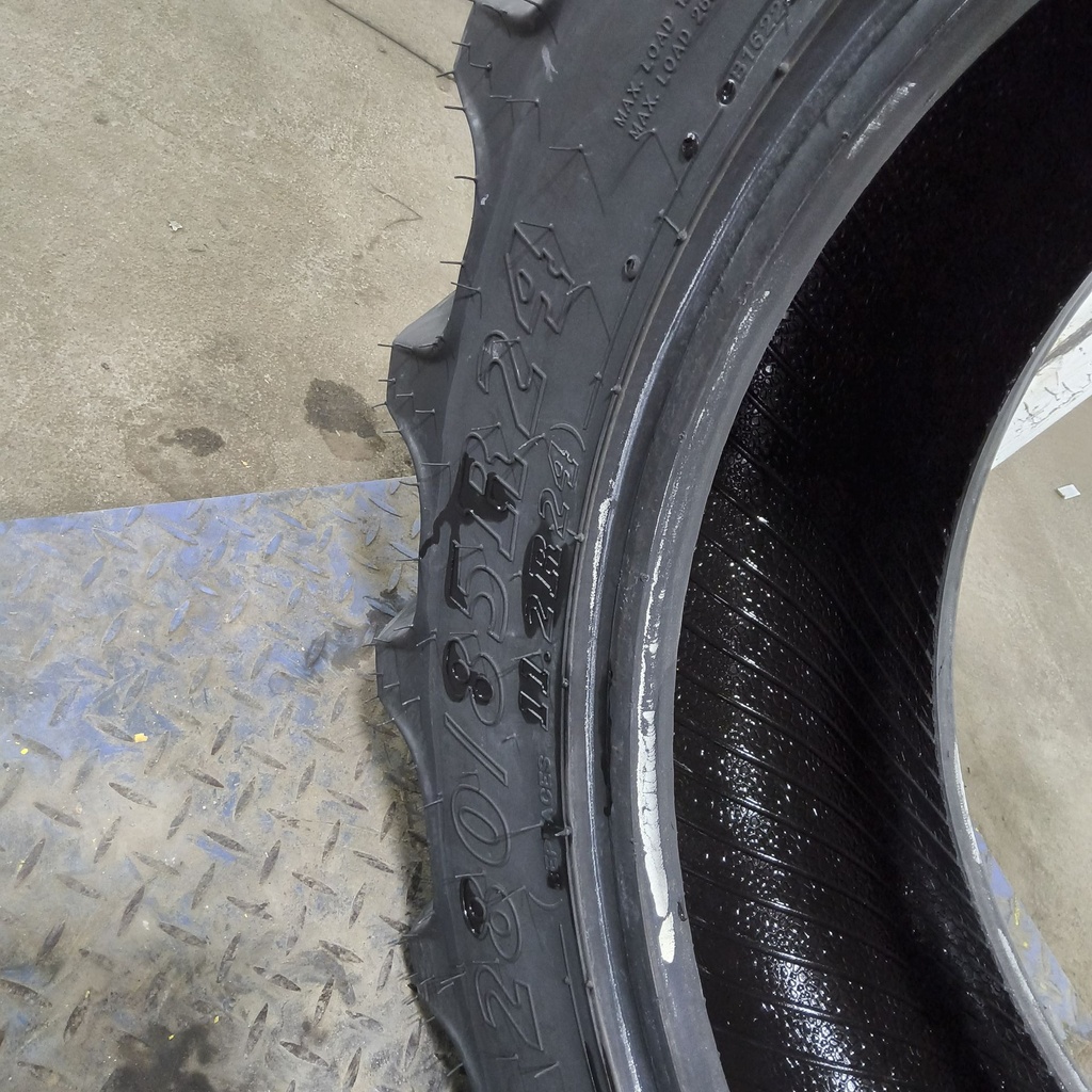 280/85R24 BKT Tires Agrimax RT 855 R-1W 115A8/112B 99%