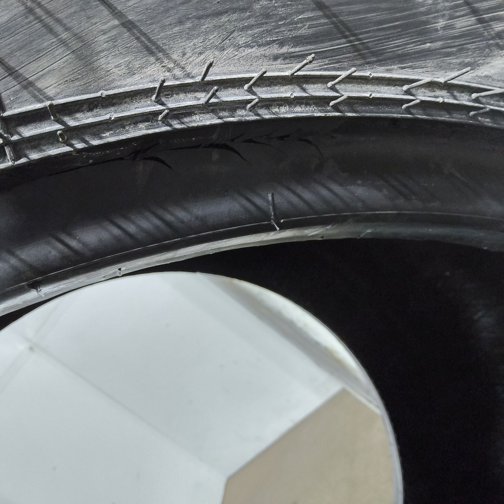 LSW750/60R30 Goodyear Farm Optitrac R-1W 180D 99%