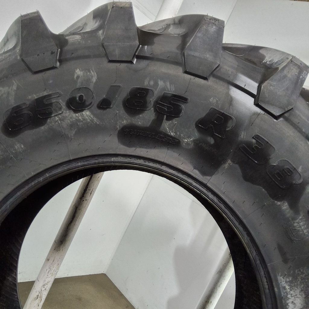 650/85R38 Trelleborg TM900 High Power R-1W 173D 99%