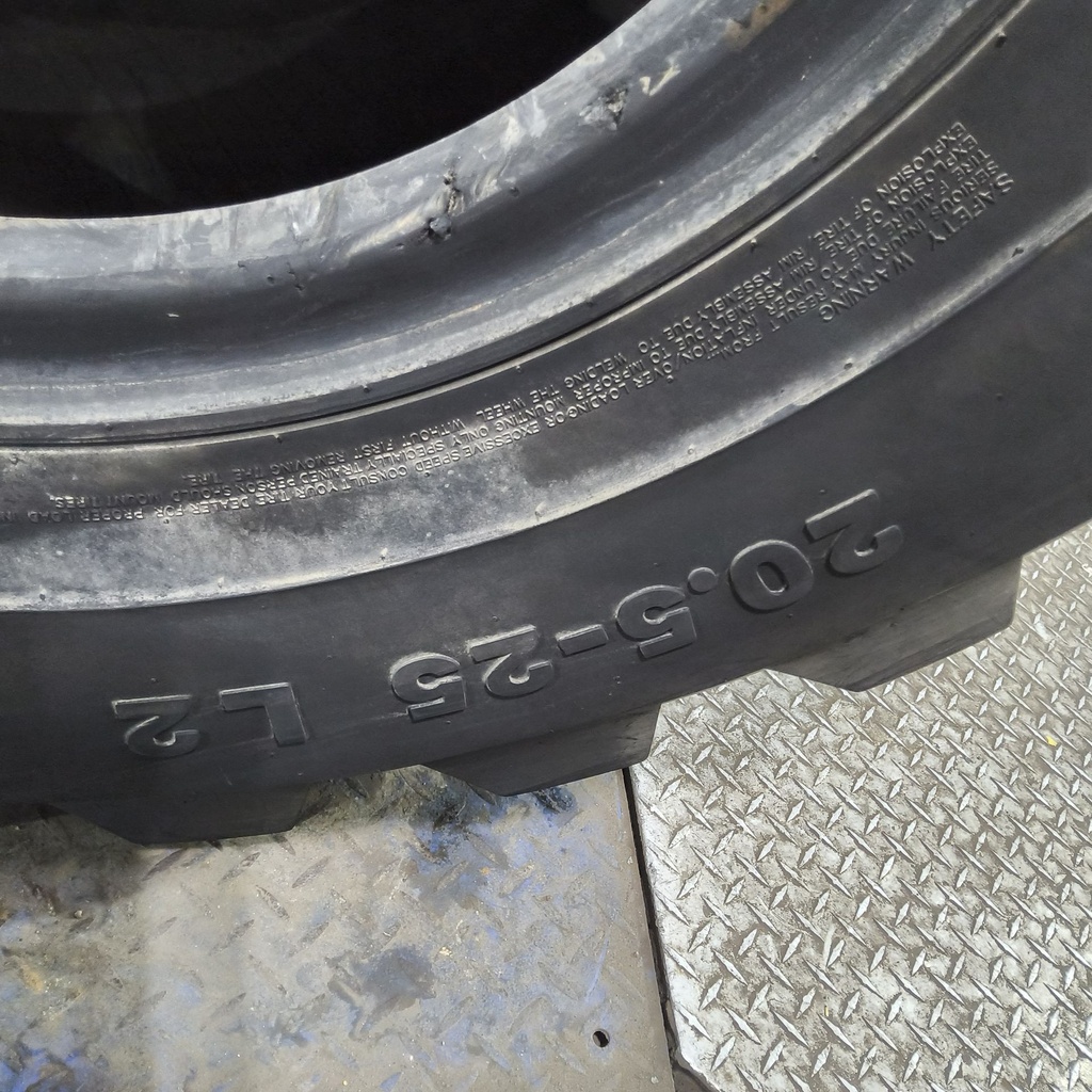 20.5-25 Solideal Loadmaster L2 E-2/G-2/L-2 H (16 Ply), 156A8/167B/181A2 75%