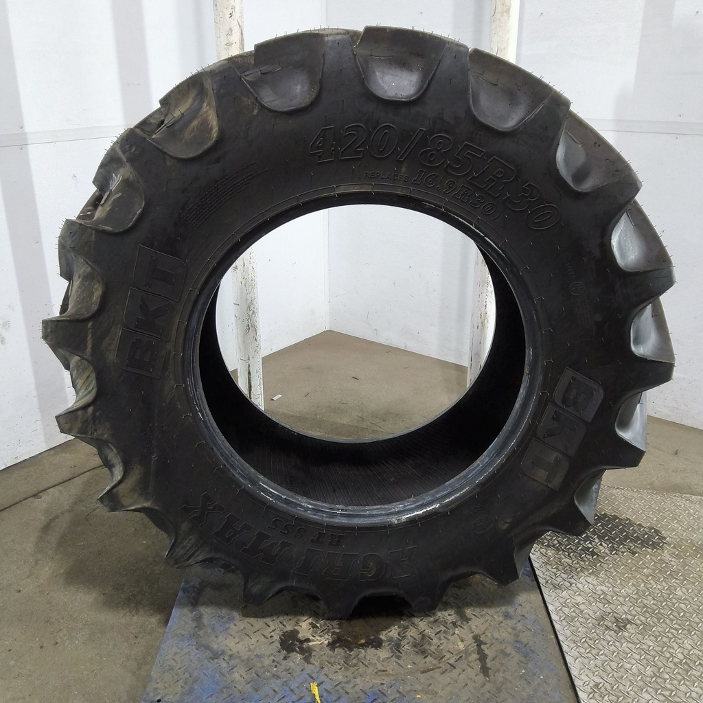 420/85R30 BKT Tires Agrimax RT 855 R-1W 140A8 99%