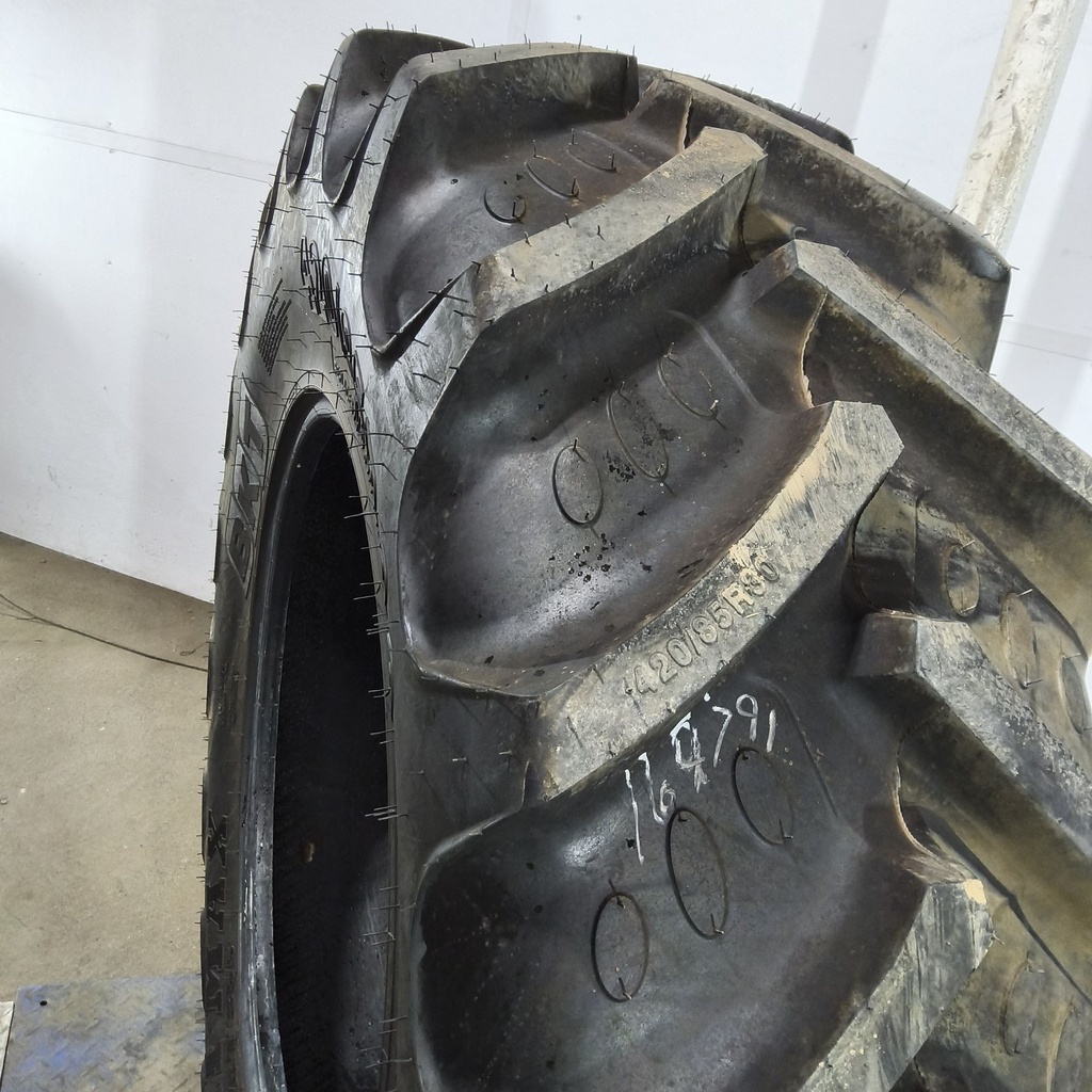 420/85R30 BKT Tires Agrimax RT 855 R-1W 140A8 99%