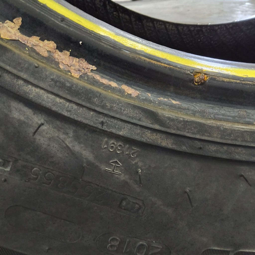 400/80R24 Nokian Hakkapeliitta TRI R-1 144D 80%