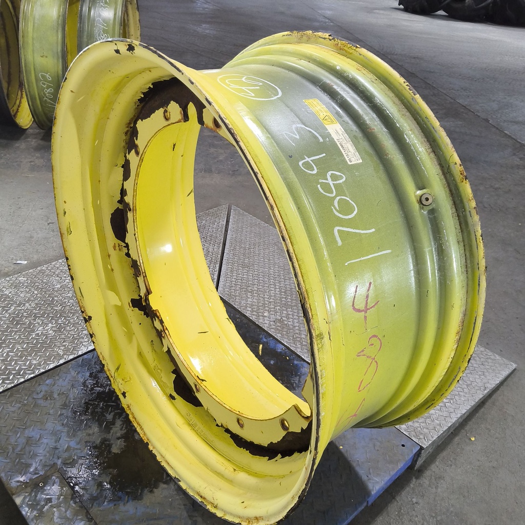 18"W x 42"D, John Deere Yellow 12-Hole Stub Disc , -3.12" Offset