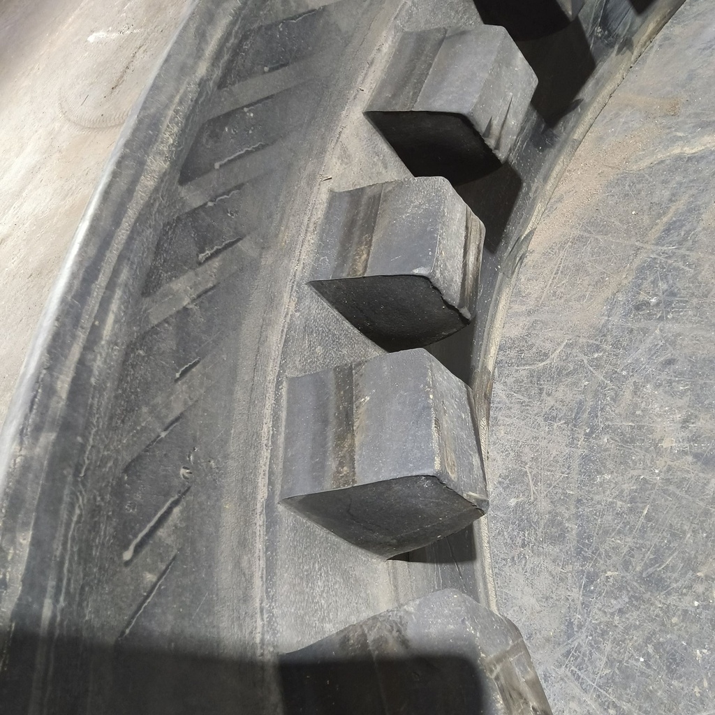 18" Camoplast Track 5500 John Deer 8360RT 70%