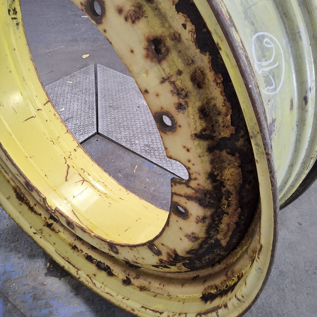 16"W x 46"D, John Deere Yellow 12-Hole Stub Disc , -6.25" Offset