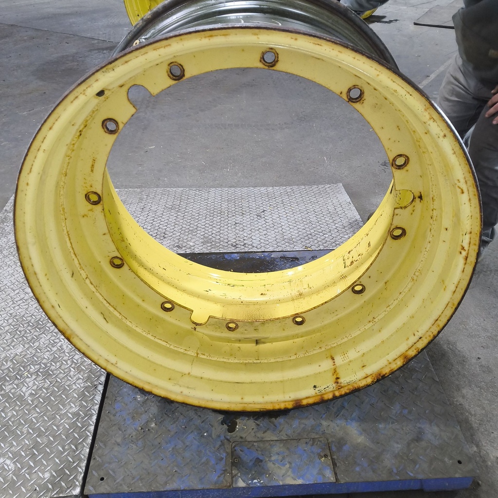 23"W x 38"D, John Deere Yellow 12-Hole Stub Disc , -3.38" Offset
