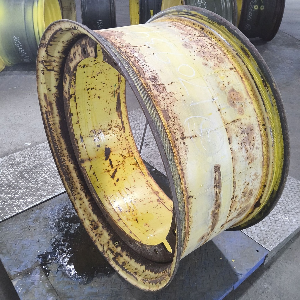18"W x 38"D, John Deere Yellow 12-Hole Stub Disc , -6.12" Offset