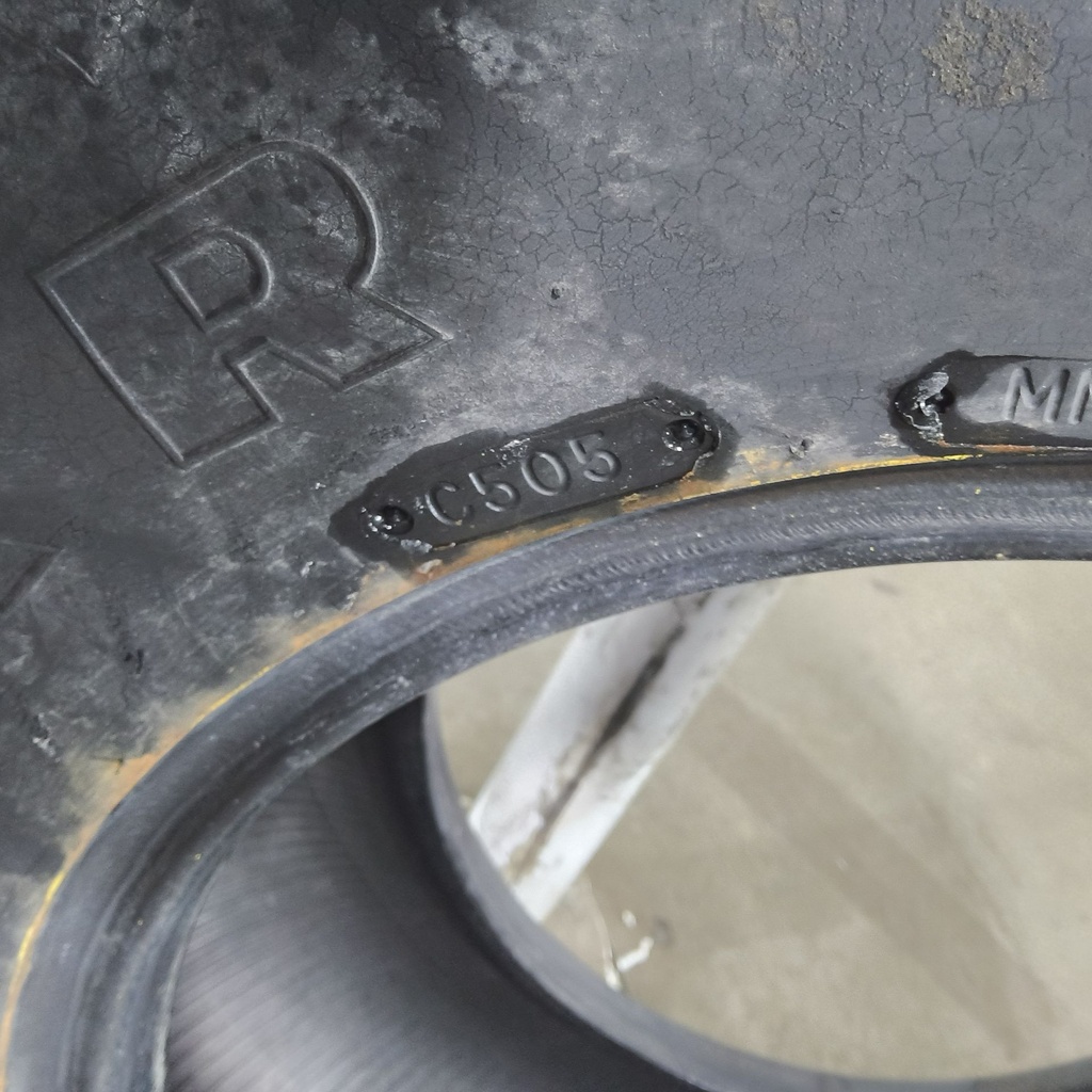 14L-16.1 Goodyear Farm Dyna Rib SL F-2M E (10 Ply), 90%