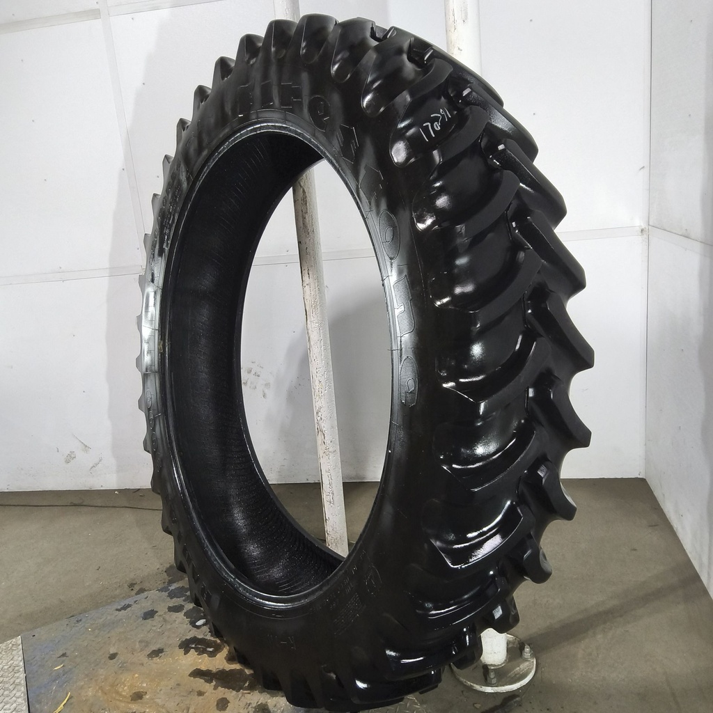 380/90R54 Firestone Radial 9000 R-1W 152A8/152B 85%