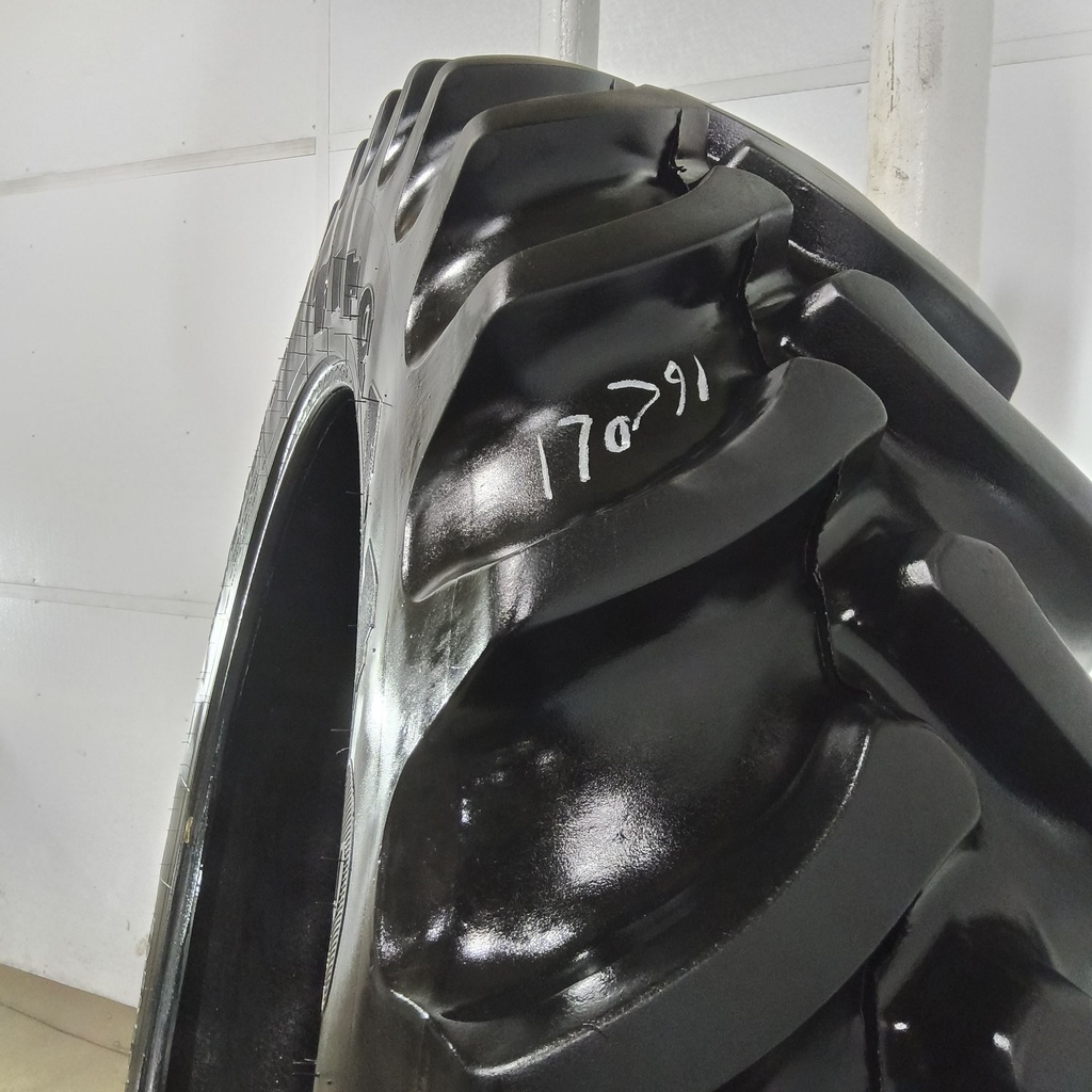 380/90R54 Firestone Radial 9000 R-1W 152A8/152B 85%