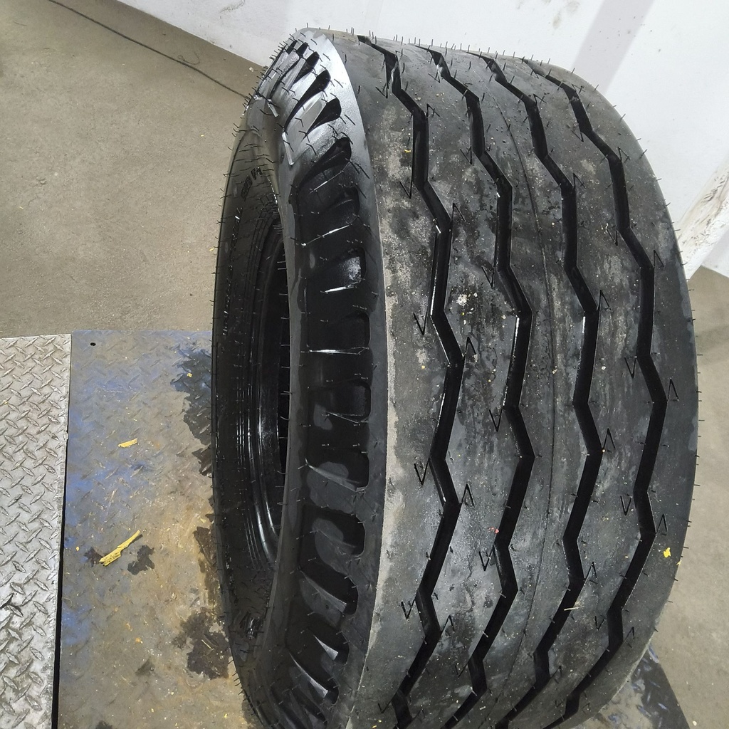 14.5/75-16.1 Galaxy Industrial Rib Ultra SL F-3 H (16 Ply), 99%