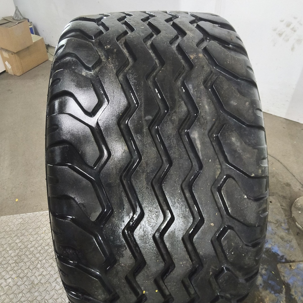 500/55-20 Alliance 327 Farm Pro F-3 F (12 Ply), 90%