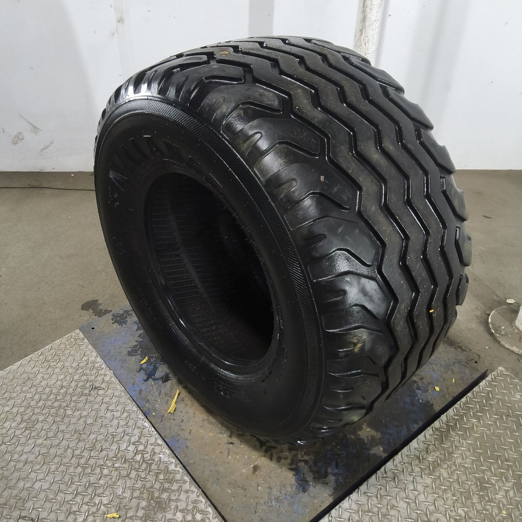 500/55-20 Alliance 327 Farm Pro F-3 F (12 Ply), 75%
