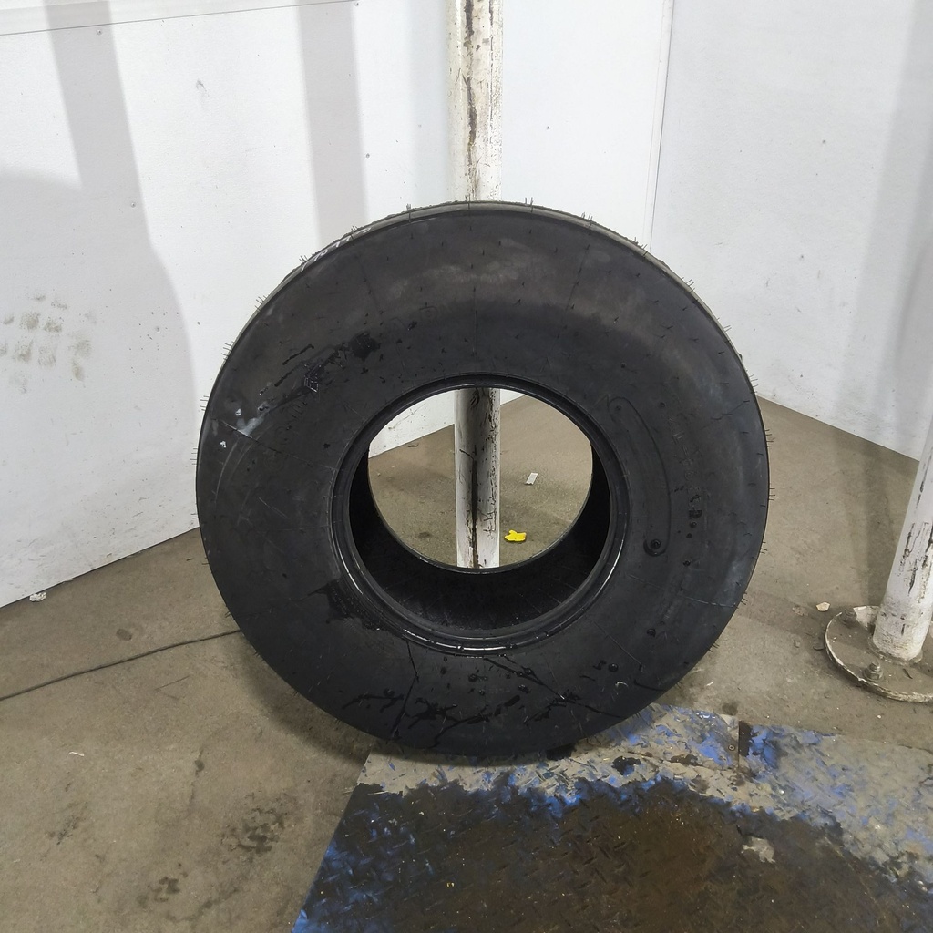 14L-16.1 Goodyear Farm Utility SL I-1 D (8 Ply), 99%