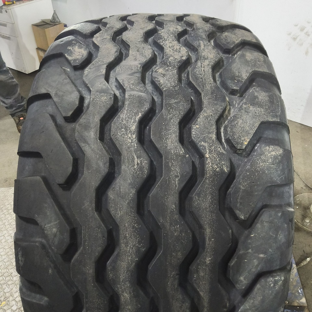 500/55-20IMP Vredestein Flotation + HF-1 F (12 Ply), 150A8 80%