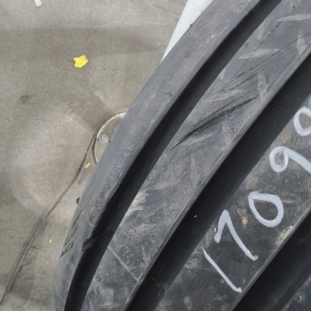 VF245/70R19.5 BKT Tires SR -713 I-1 142D 95%