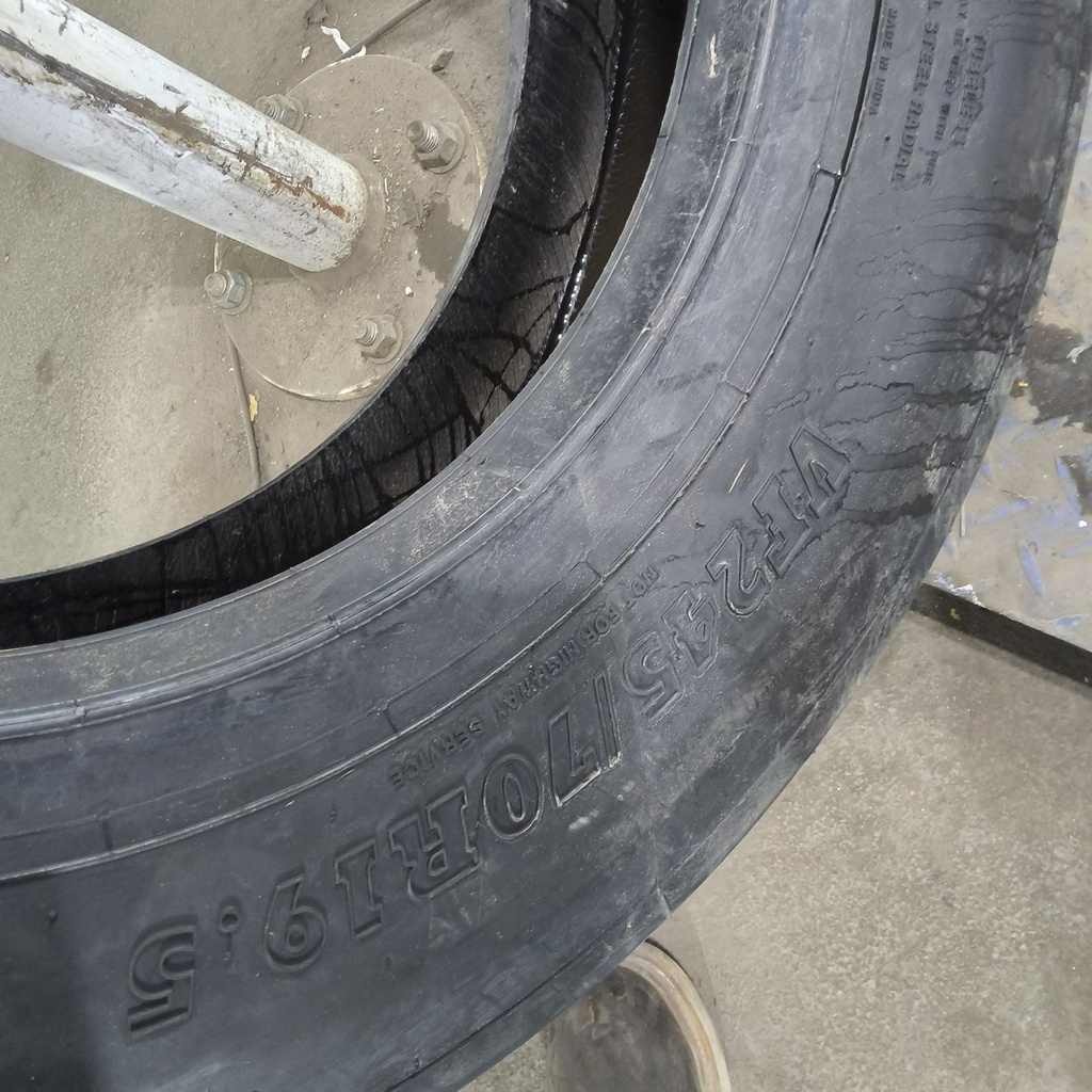 VF245/70R19.5 BKT Tires SR -713 I-1 142D 95%
