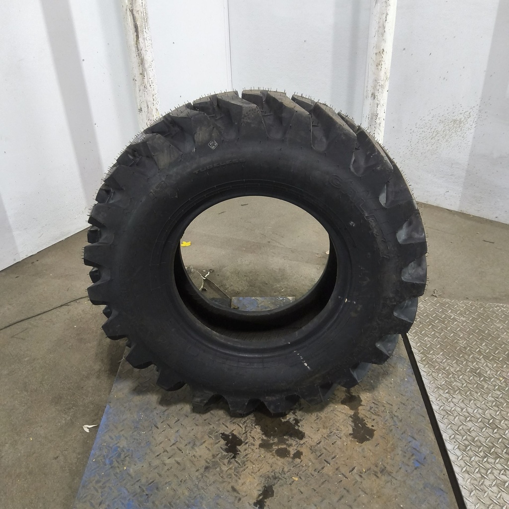 12.5/80-18 Galaxy Marathoner R-4 E (10 Ply), 99%
