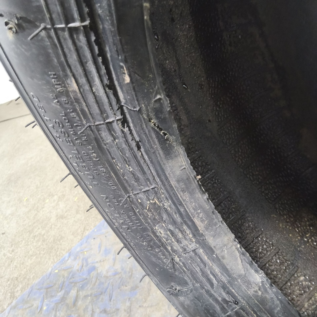 27x10.50-15 Carlisle Trac Chief R-4 C (6 Ply), 99%