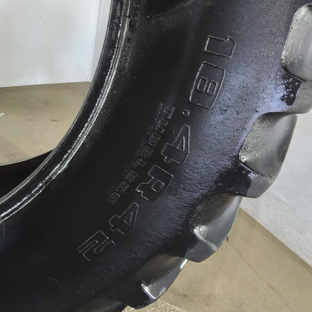 18.4R42 Goodyear Farm Dyna Torque Radial R-1 148A8 60%